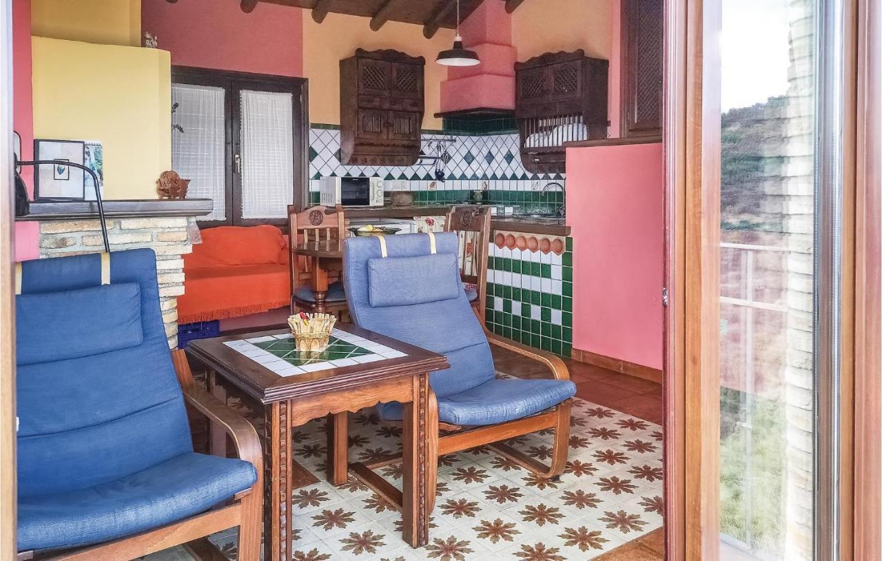 Nice Home In Benalauria With Kitchenette Zewnętrze zdjęcie