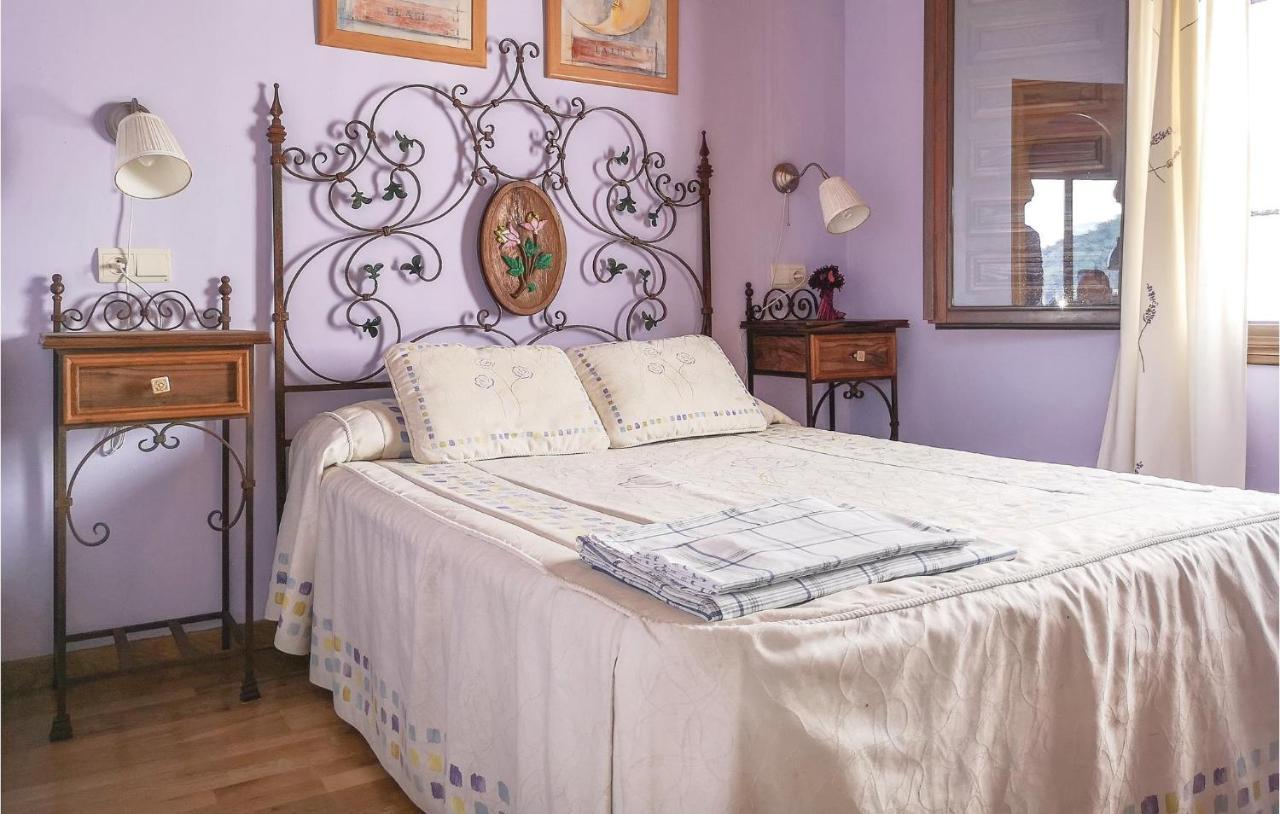 Nice Home In Benalauria With Kitchenette Zewnętrze zdjęcie